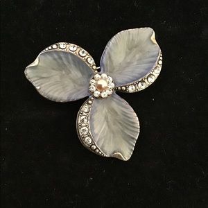 Beautiful Floral Brooch w/Pearl & Gemstones